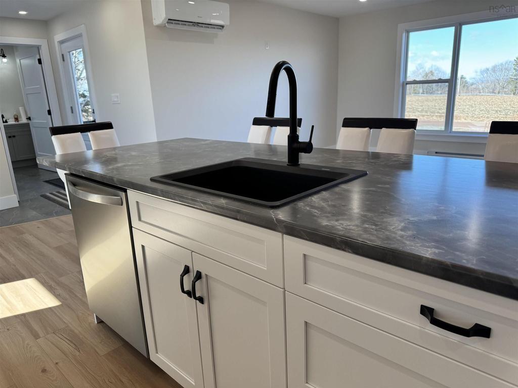 












51 Five Point Road

,
Lower Debert,




NS
B0M 1G0

