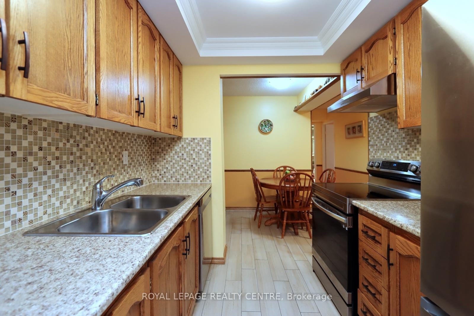 









3100


Kirwin

Avenue, 701,
Mississauga,




ON
L5A 3S6

