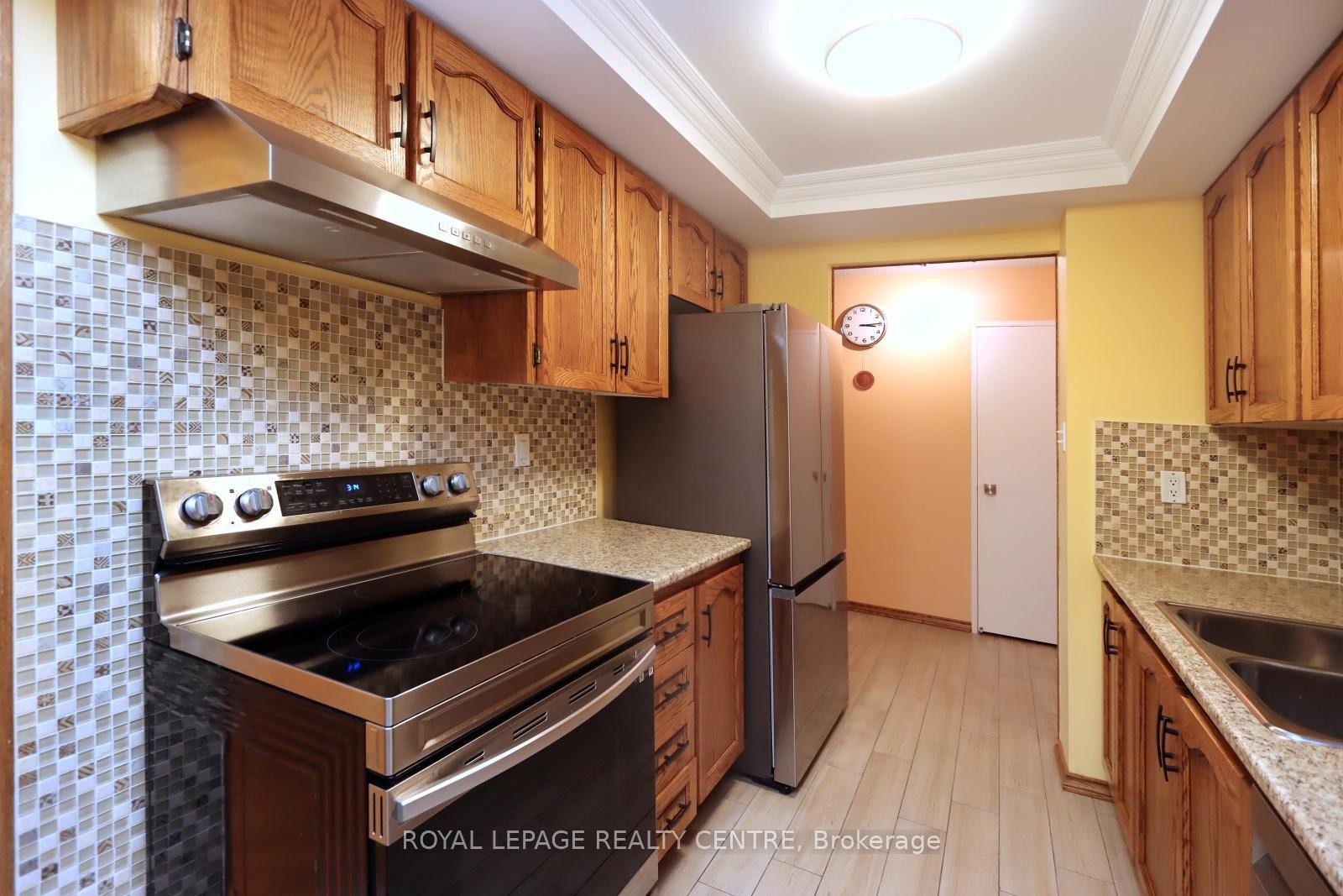 









3100


Kirwin

Avenue, 701,
Mississauga,




ON
L5A 3S6

