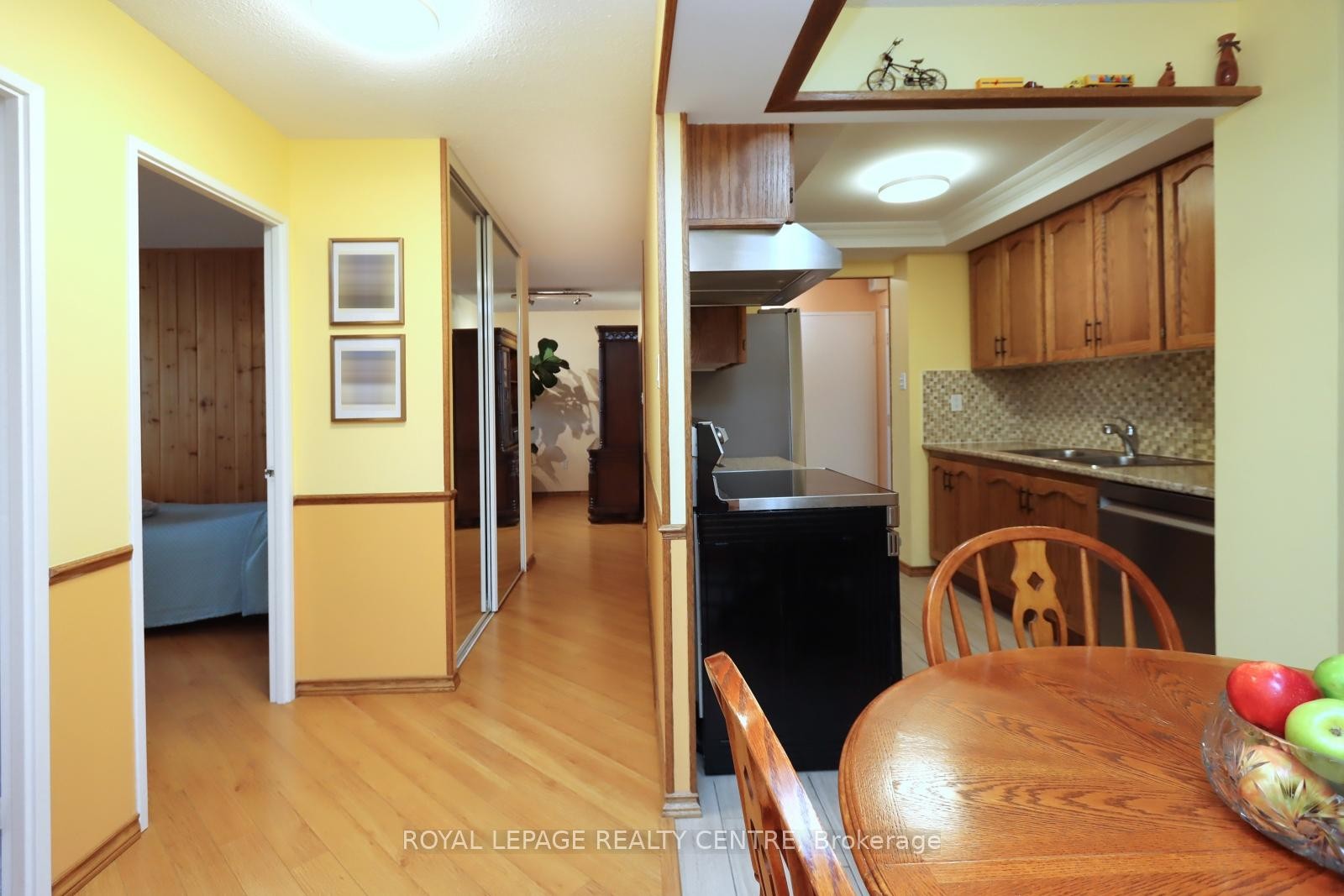 









3100


Kirwin

Avenue, 701,
Mississauga,




ON
L5A 3S6

