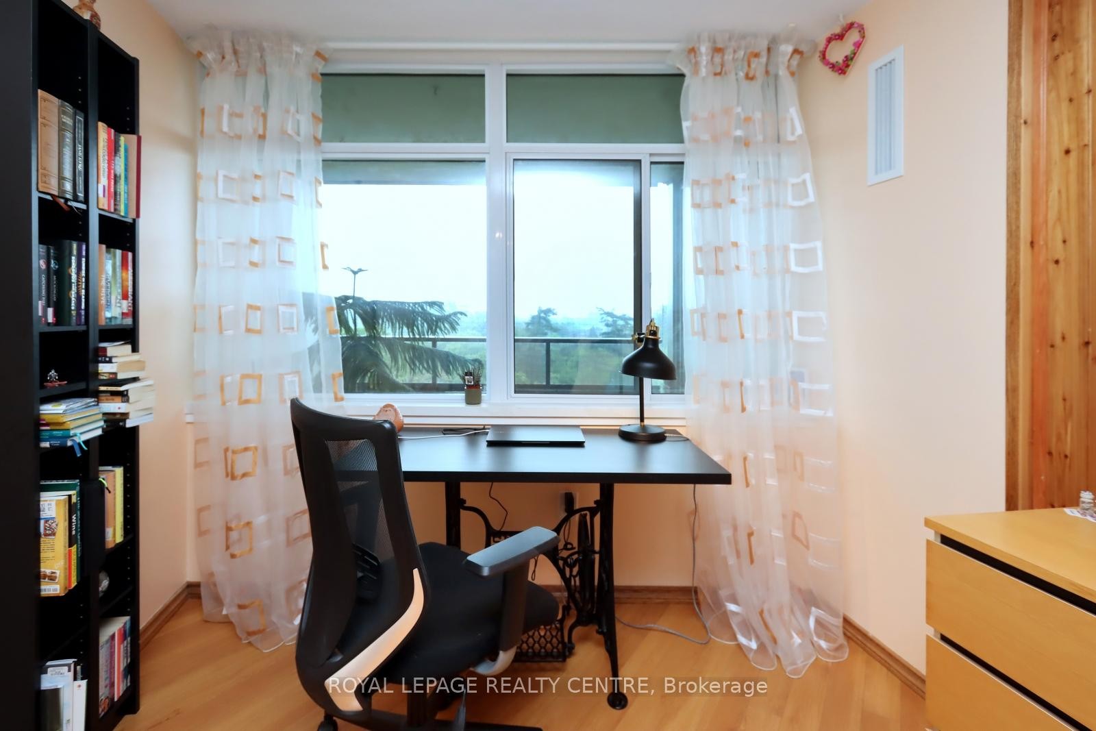 









3100


Kirwin

Avenue, 701,
Mississauga,




ON
L5A 3S6

