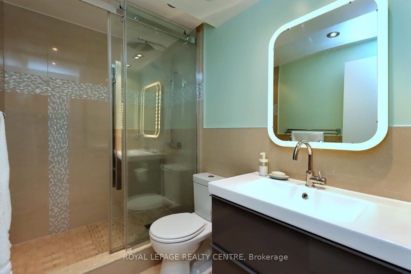 









3100


Kirwin

Avenue, 701,
Mississauga,




ON
L5A 3S6

