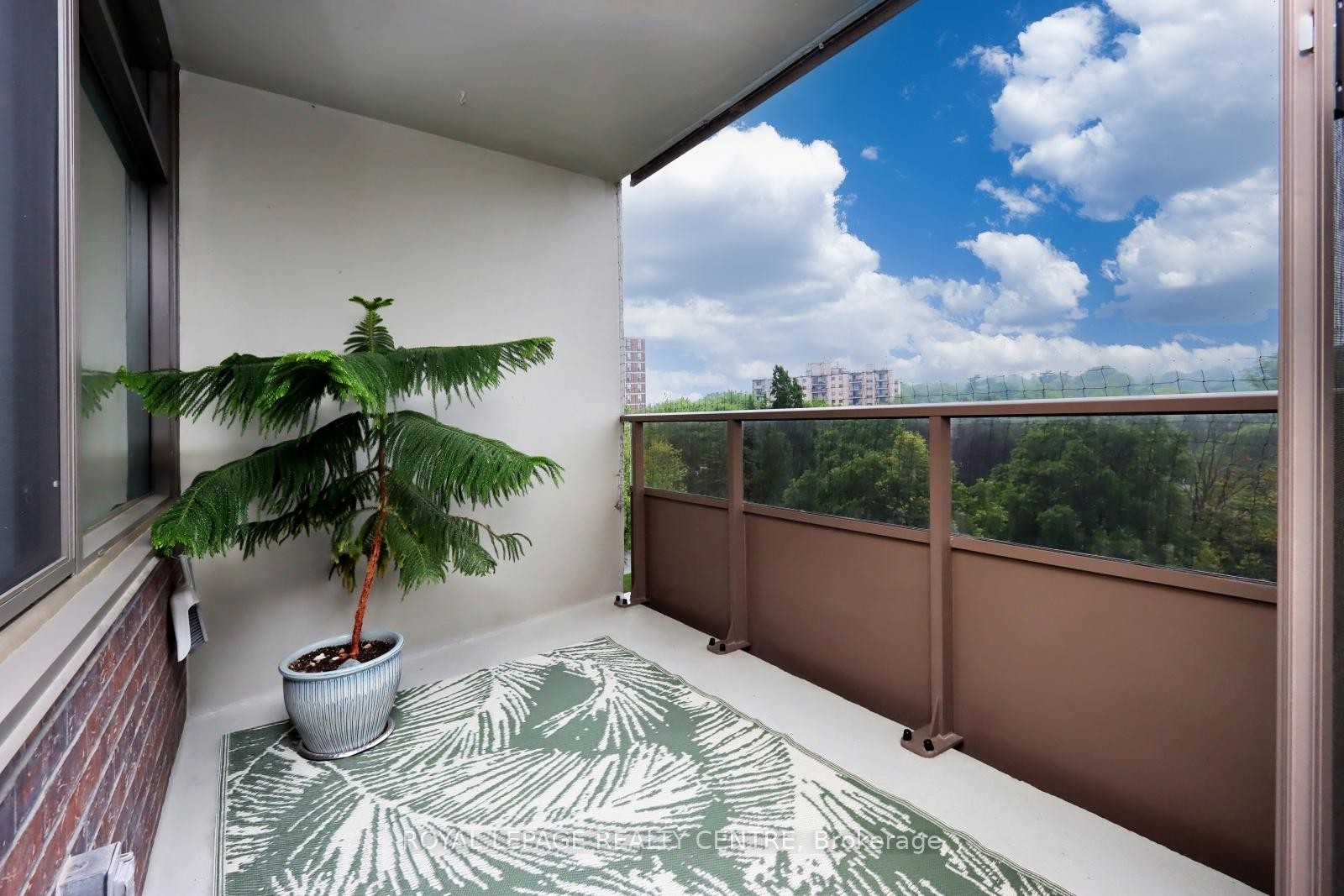 









3100


Kirwin

Avenue, 701,
Mississauga,




ON
L5A 3S6

