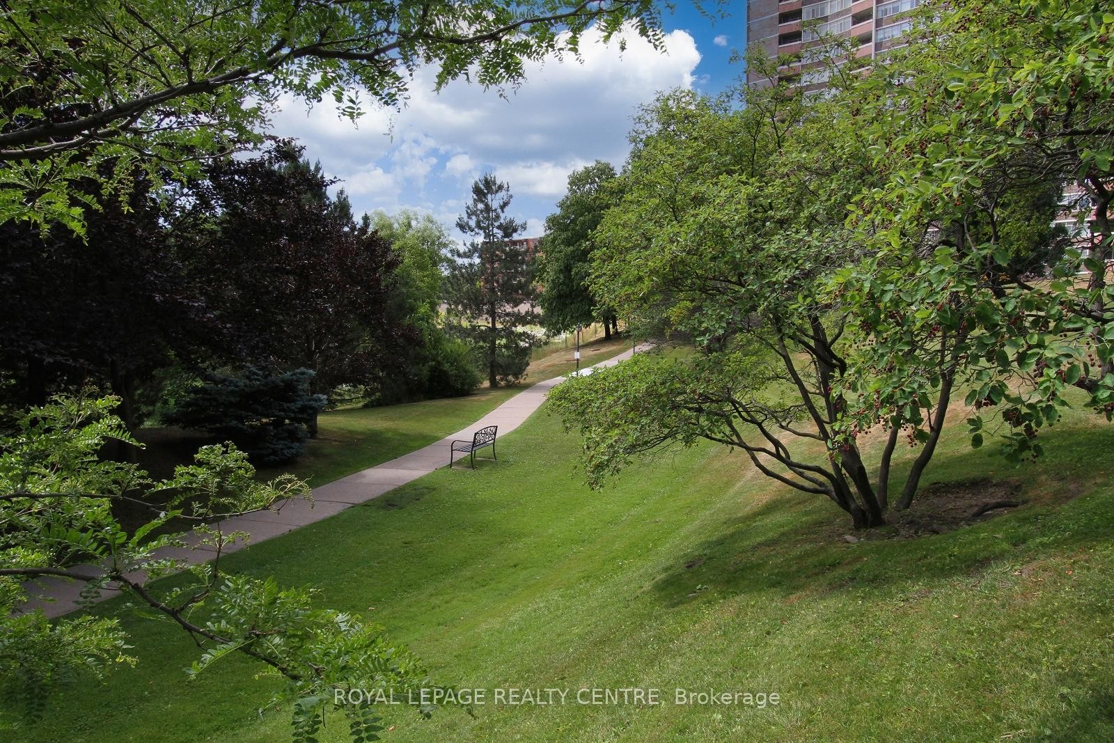 









3100


Kirwin

Avenue, 701,
Mississauga,




ON
L5A 3S6

