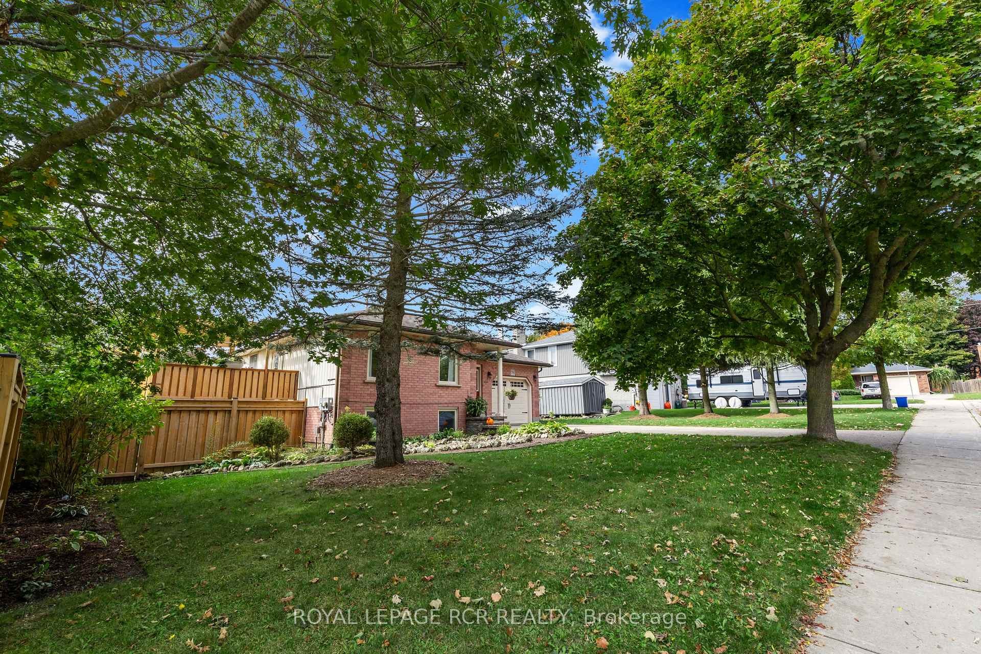 









56


Wilson

Crescent,
Centre Wellington,




ON
N0B 1S0


