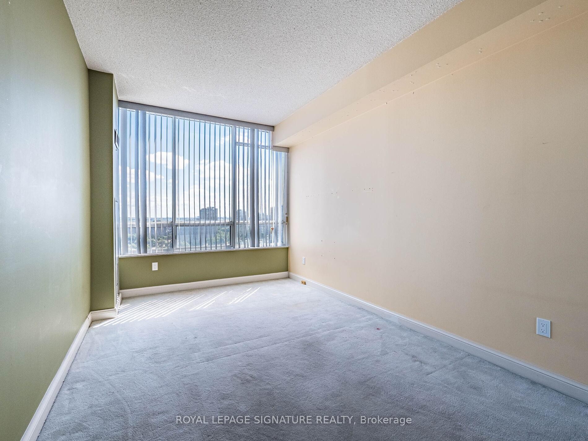 









24


Hanover

Road, 2204,
Brampton,




ON
L6S 5K8

