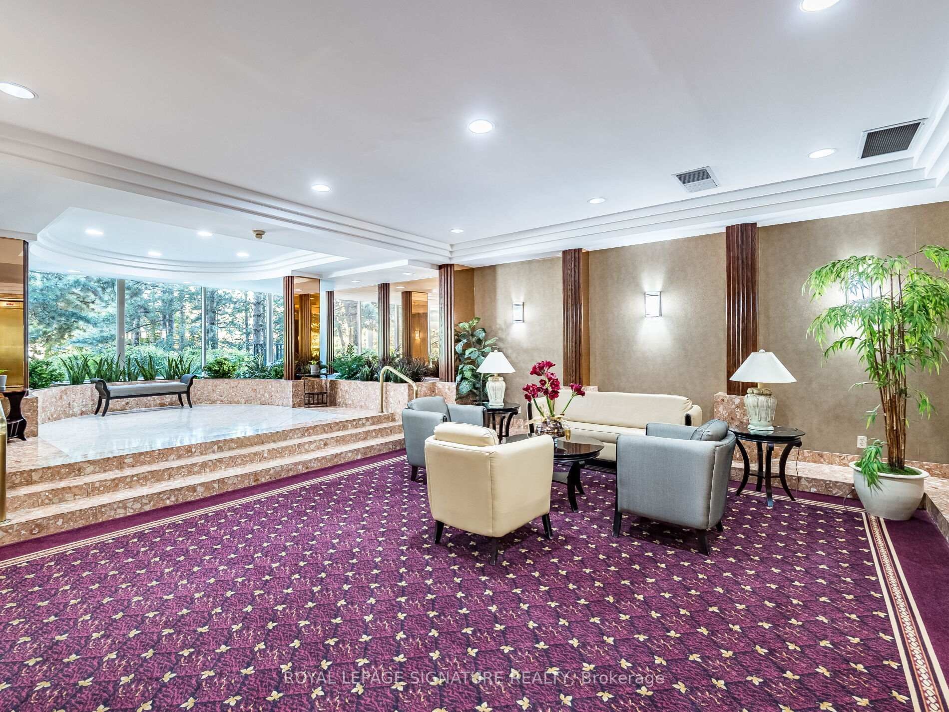 









24


Hanover

Road, 2204,
Brampton,




ON
L6S 5K8

