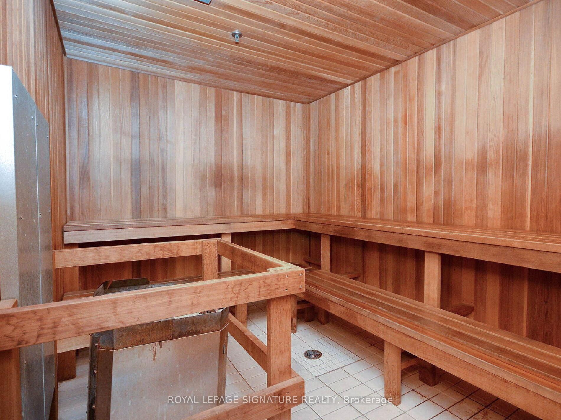 









24


Hanover

Road, 2204,
Brampton,




ON
L6S 5K8

