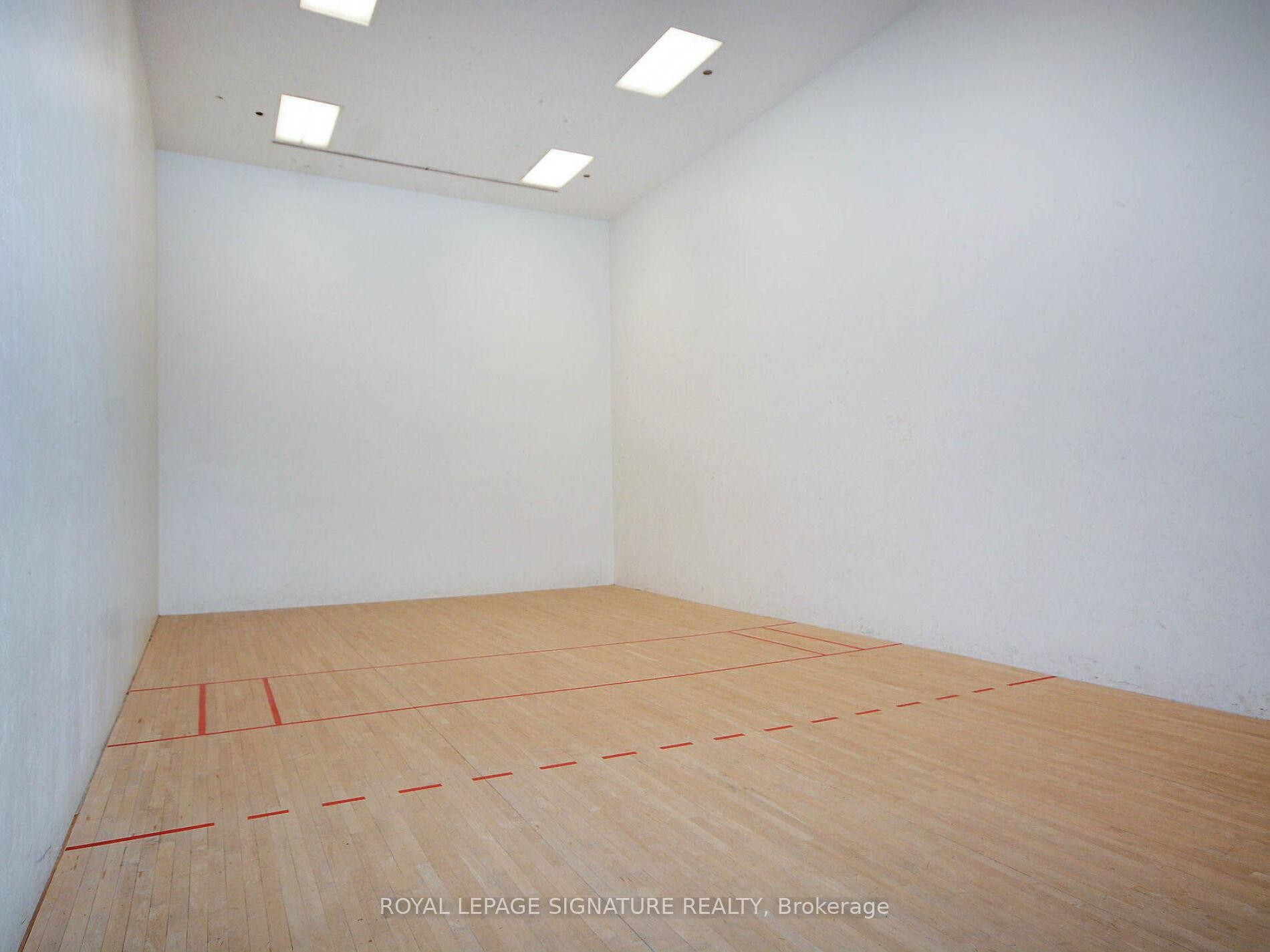 









24


Hanover

Road, 2204,
Brampton,




ON
L6S 5K8

