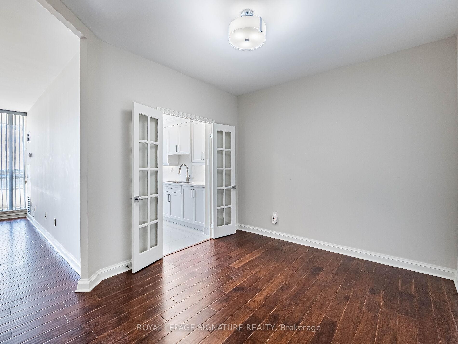 









24


Hanover

Road, 2204,
Brampton,




ON
L6S 5K8

