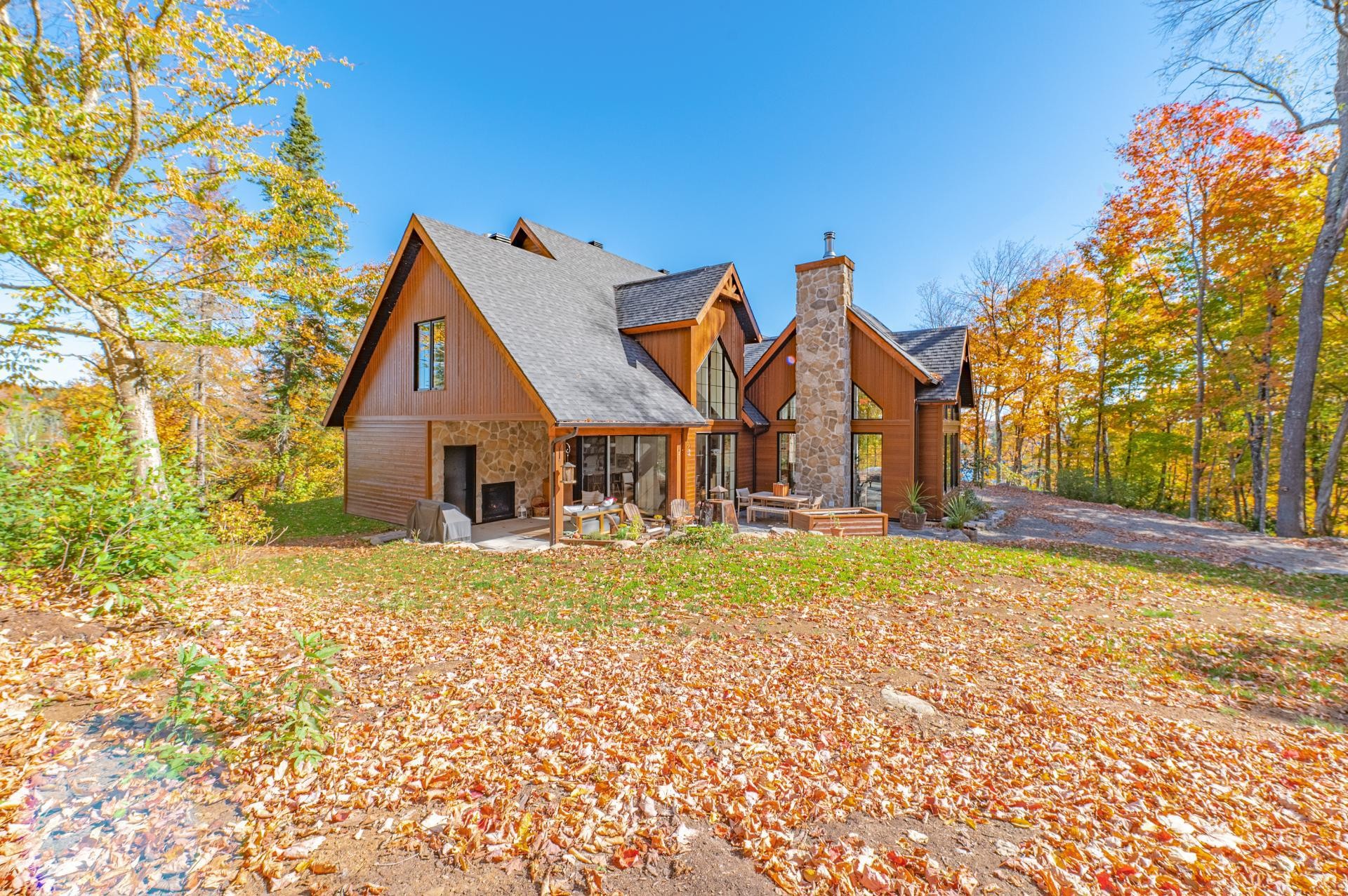 









61


Imp. d'Auvergne

,
Sainte-Agathe-des-Monts,




QC
J8C3G8

