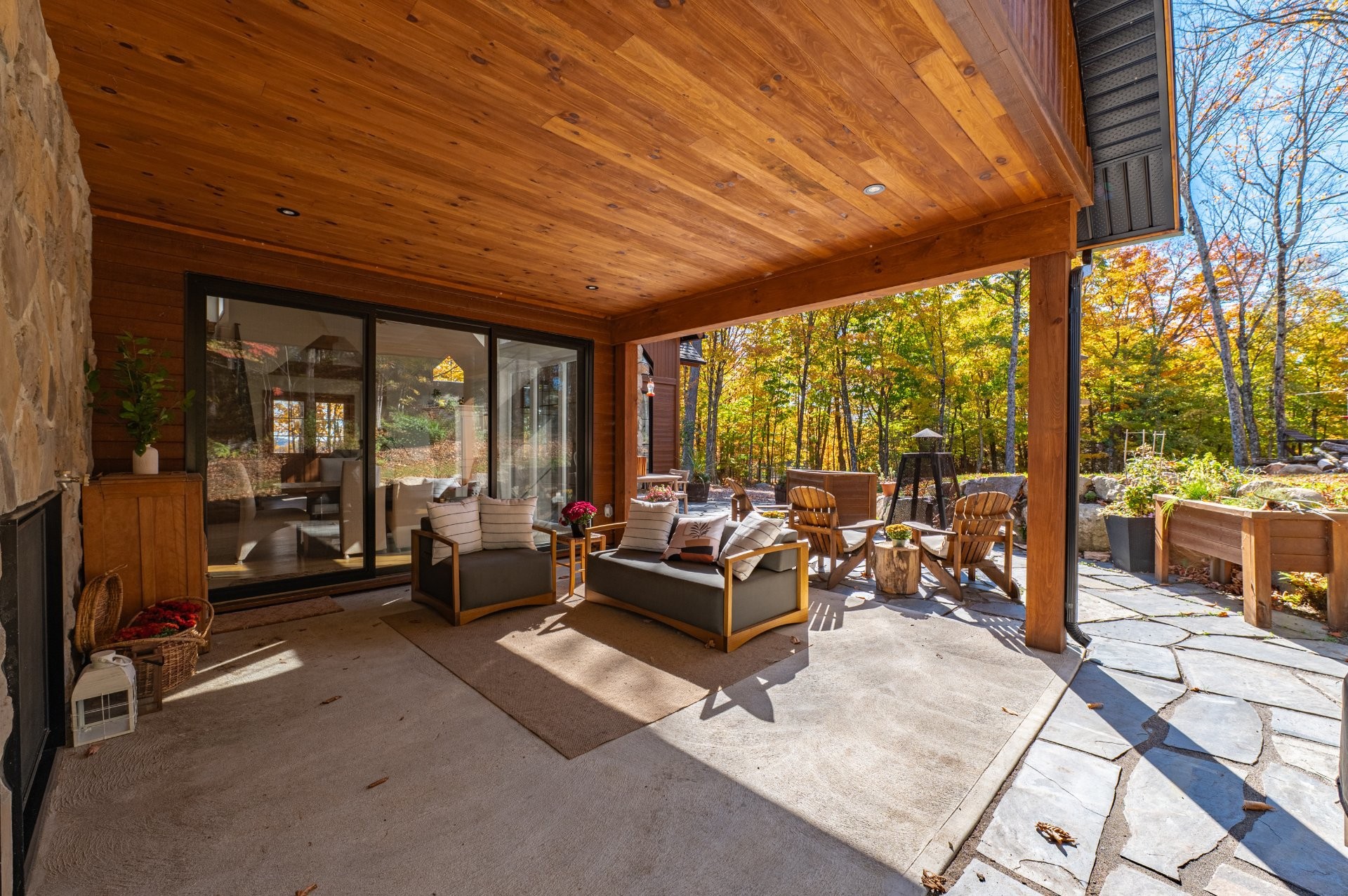 









61


Imp. d'Auvergne

,
Sainte-Agathe-des-Monts,




QC
J8C3G8

