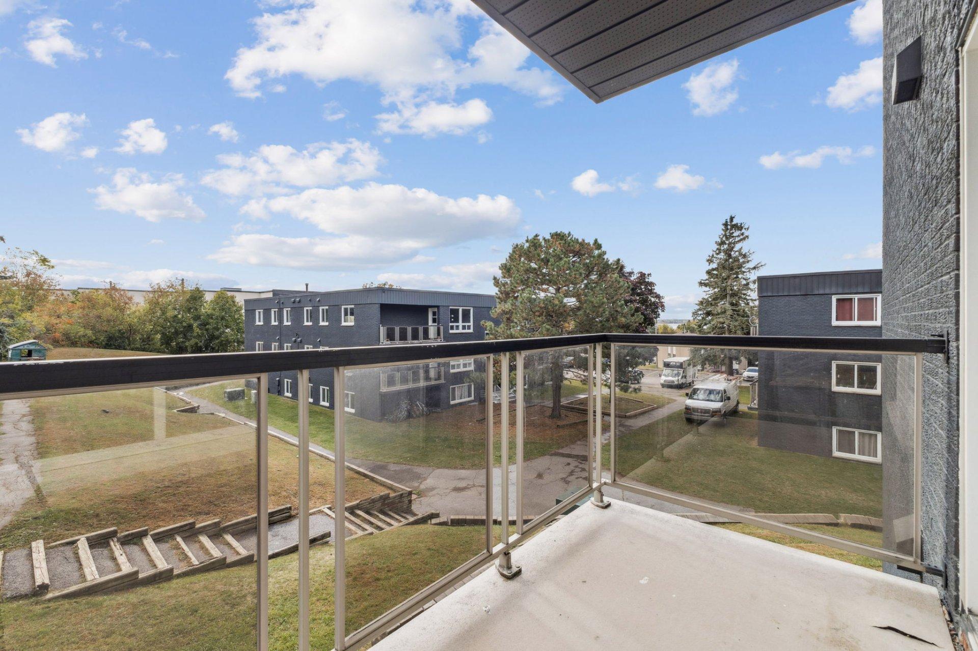 









81


Rue Pearson

, 201,
Gatineau (Aylmer),




QC
J9H6G1

