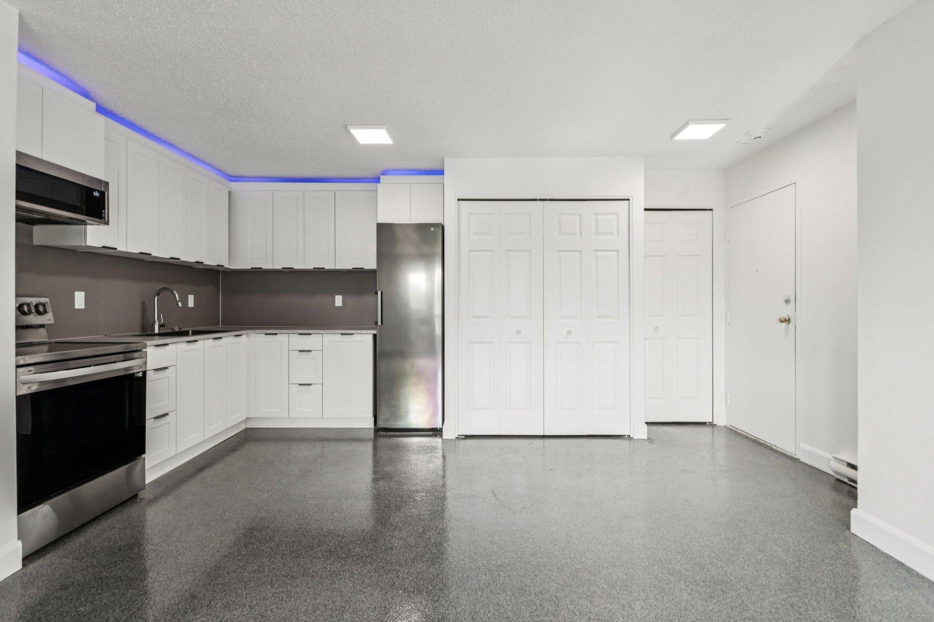 









81


Rue Pearson

, 201,
Gatineau (Aylmer),




QC
J9H6G1

