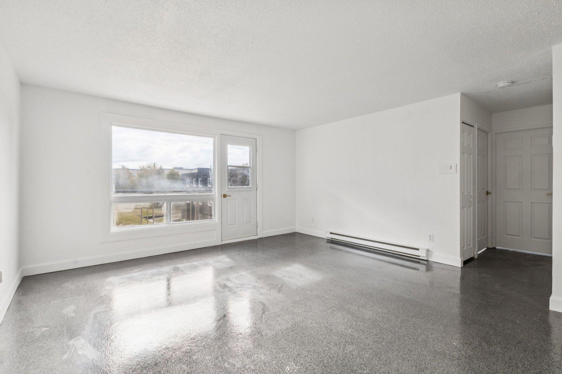 









81


Rue Pearson

, 201,
Gatineau (Aylmer),




QC
J9H6G1

