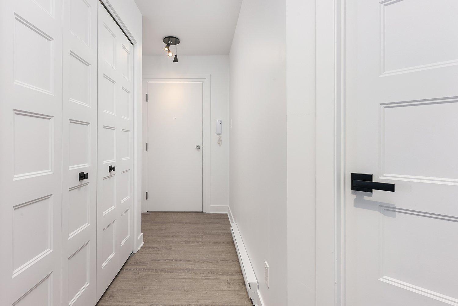 









1912


Rue Borden

, 7,
Ormstown,




QC
J0S1K0

