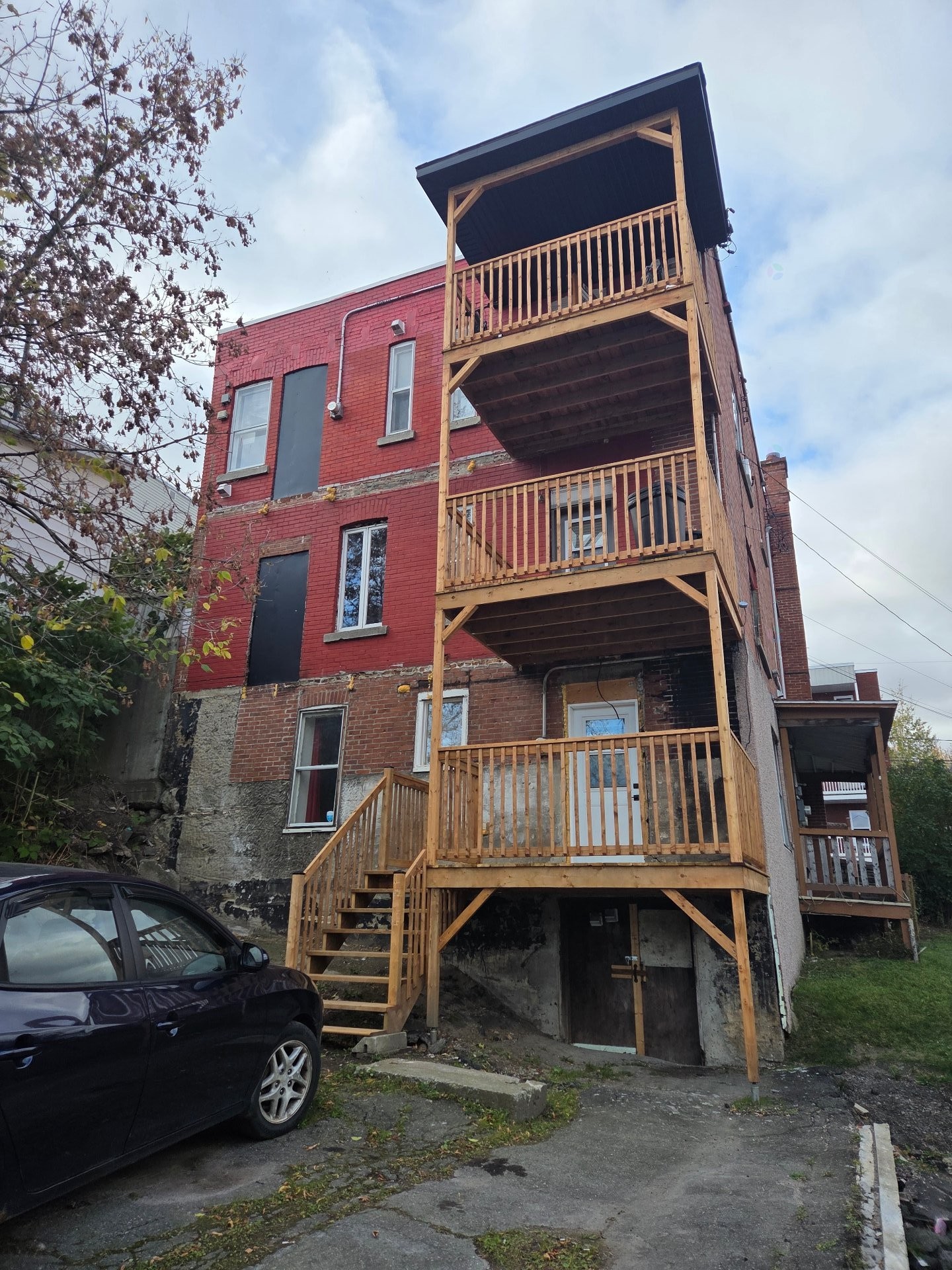 









1078

 - 1094


Rue St-Paul

,
Shawinigan,




QC
G9N4K4

