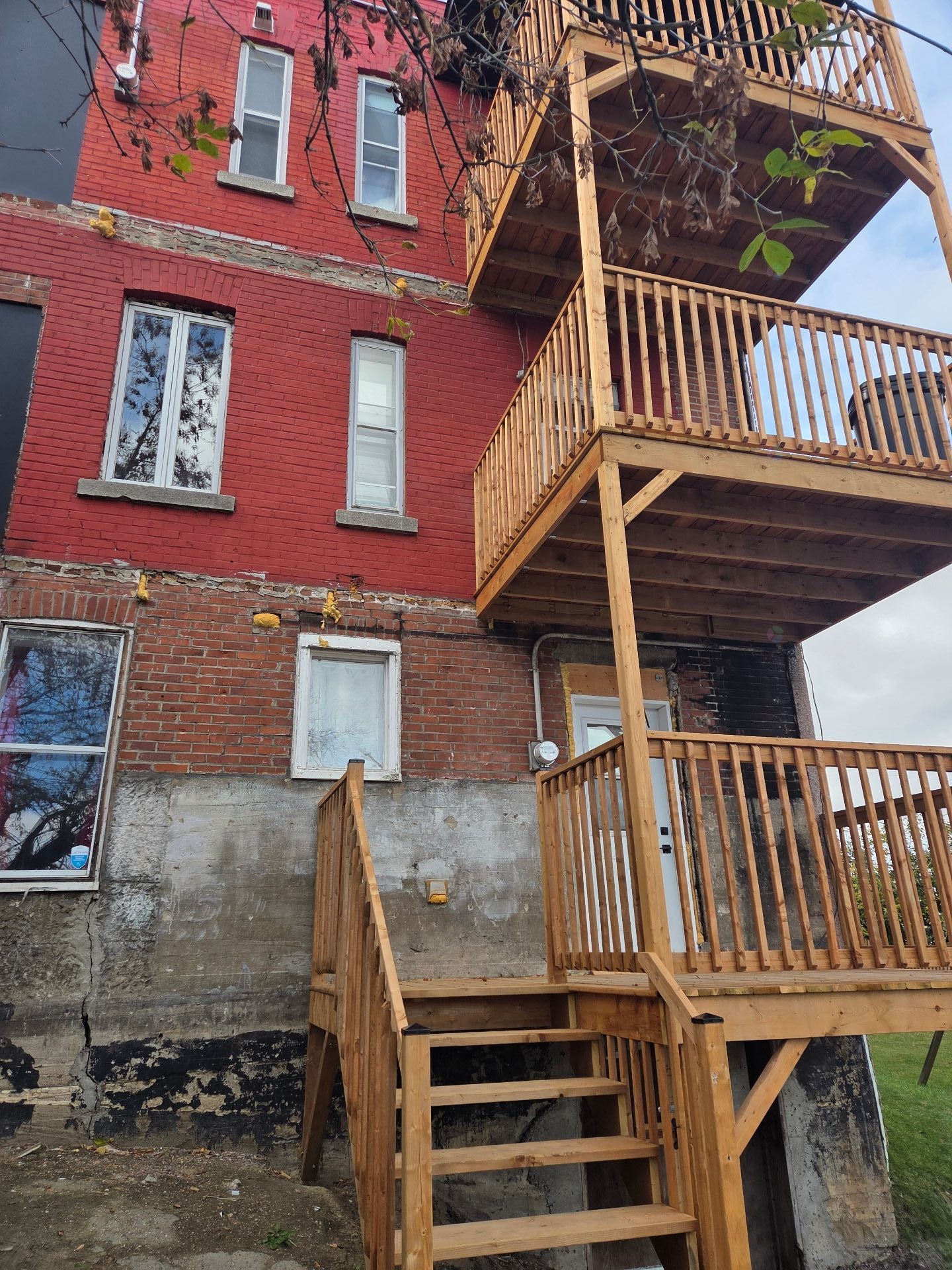 









1078

 - 1094


Rue St-Paul

,
Shawinigan,




QC
G9N4K4

