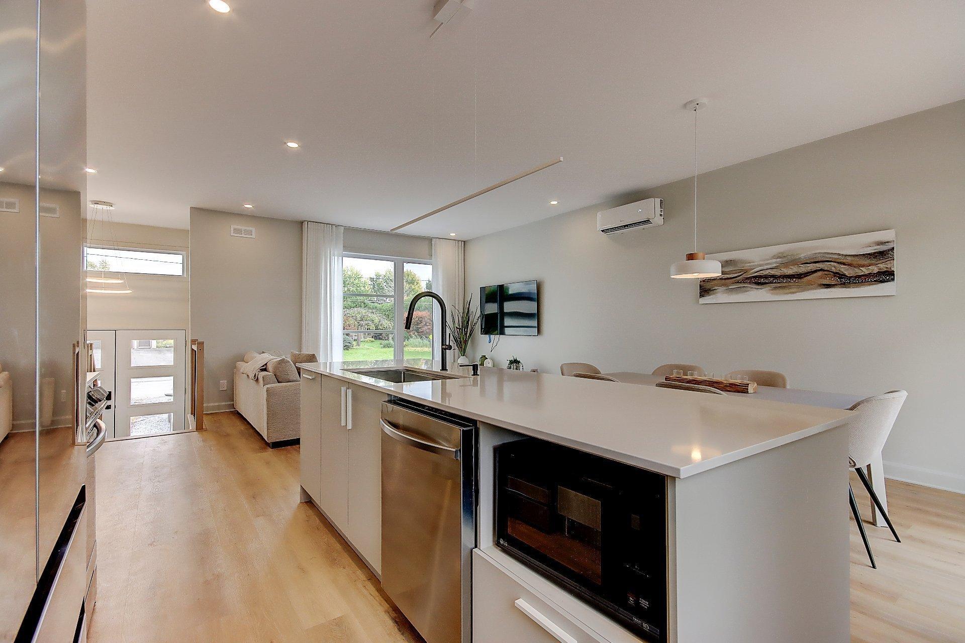 












Ch. St-André

,
Saint-Jean-sur-Richelieu,




QC
J2W2H6

