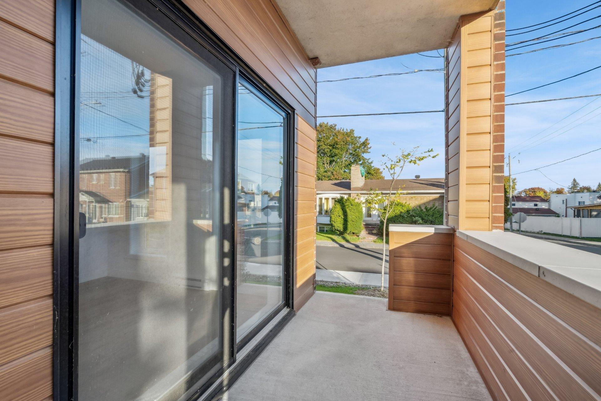 









50


Rue St-Louis

, 111,
Salaberry-de-Valleyfield,




QC
J6T1M6

