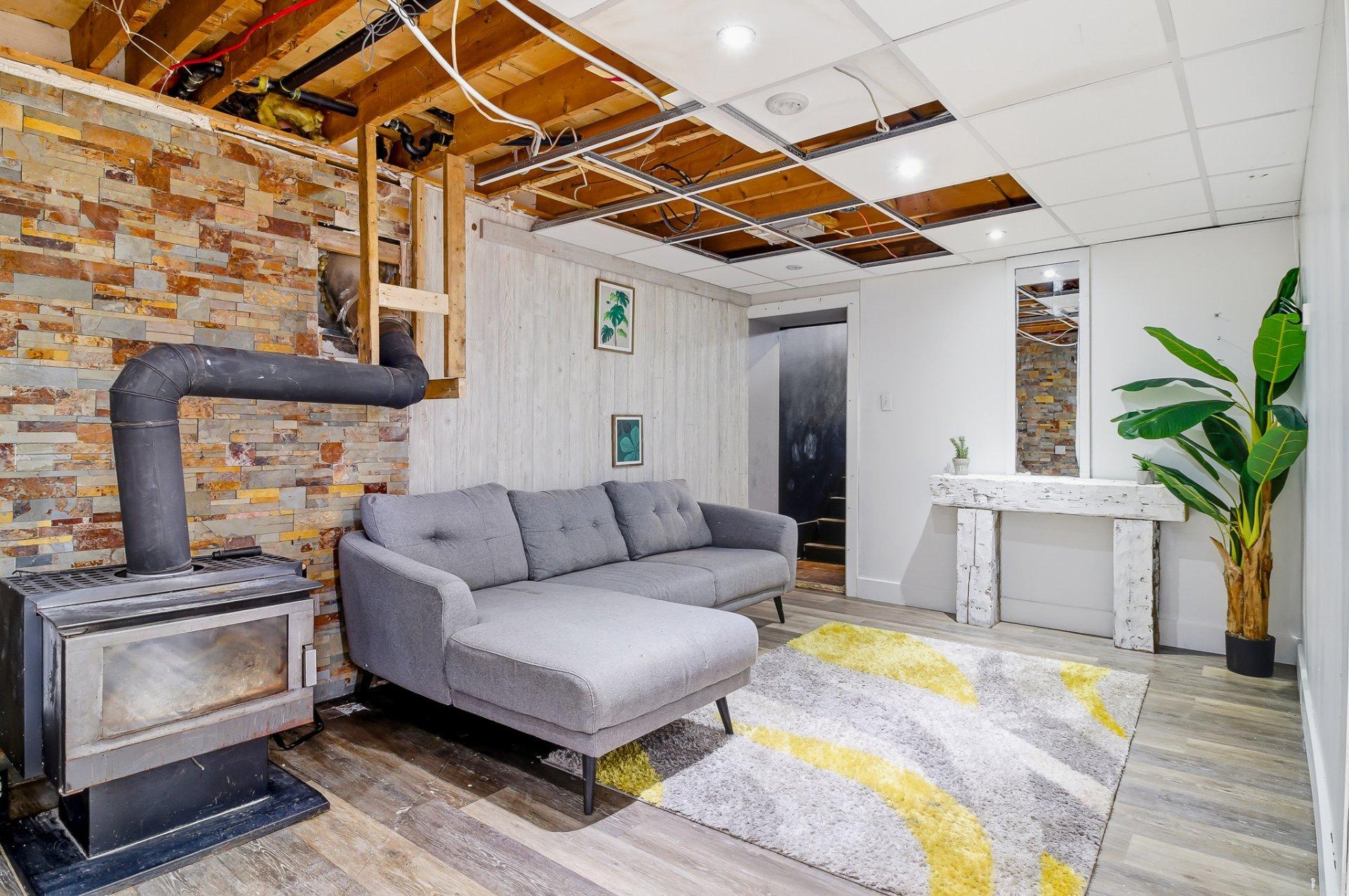 









36


Rue du Jardin Artcad

,
Granby,




QC
J2J0R5

