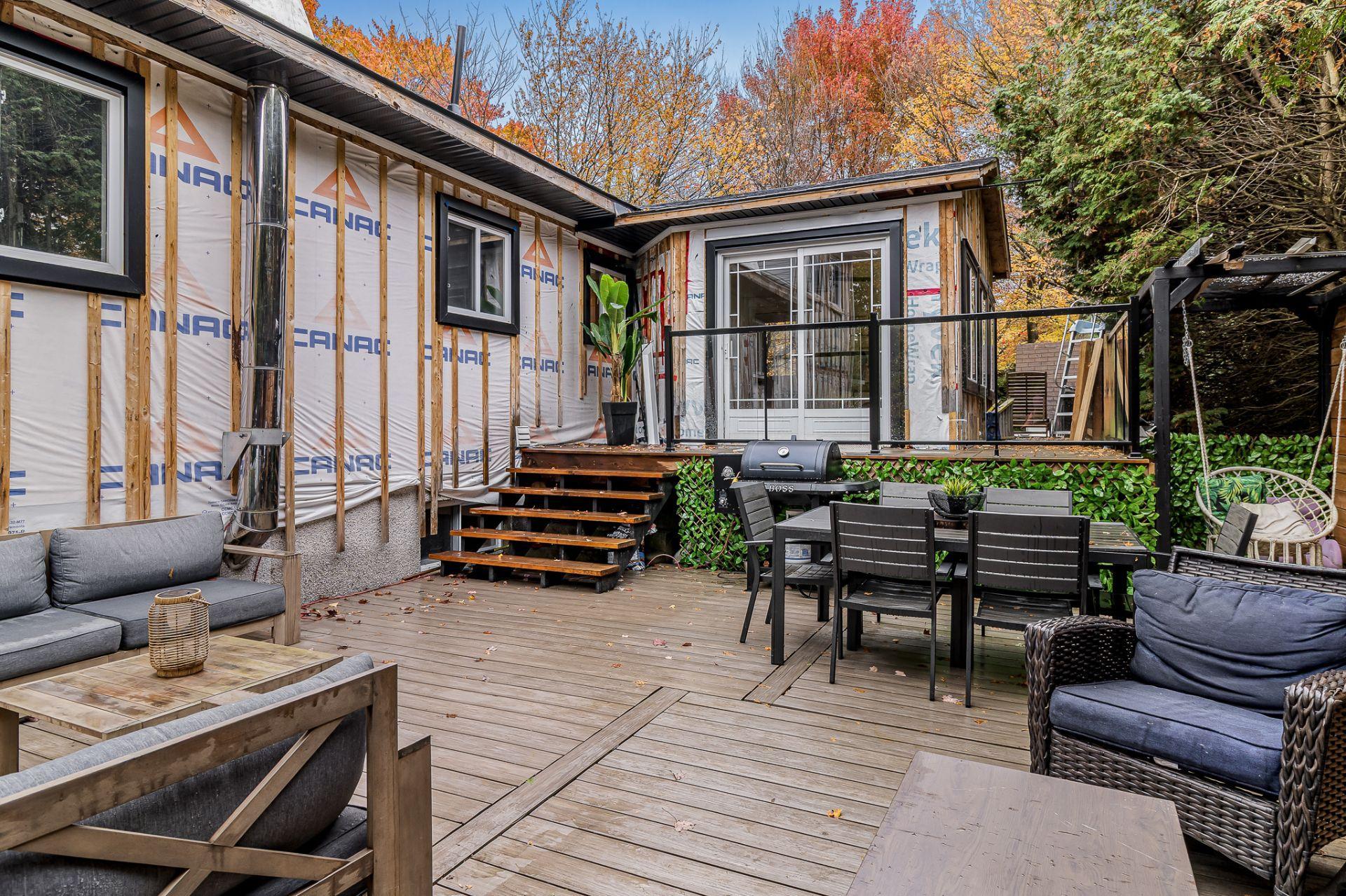 









36


Rue du Jardin Artcad

,
Granby,




QC
J2J0R5

