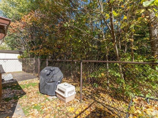









375Z


Rue Jeannine-Grégoire-Ross

,
Gatineau (Gatineau),




QC
J8P0E1

