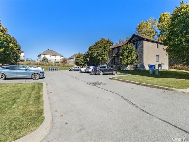 









375Z


Rue Jeannine-Grégoire-Ross

,
Gatineau (Gatineau),




QC
J8P0E1

