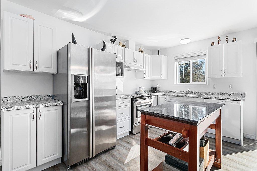 









34


Rue Centre

,
Shawville,




QC
J0X2Y0

