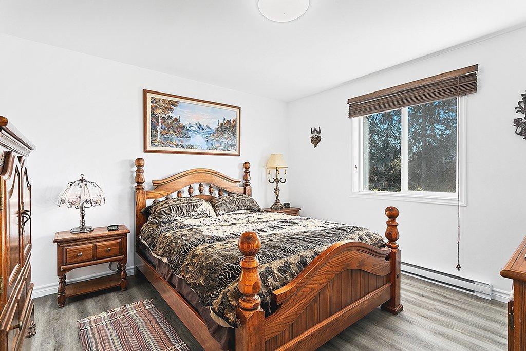 









34


Rue Centre

,
Shawville,




QC
J0X2Y0

