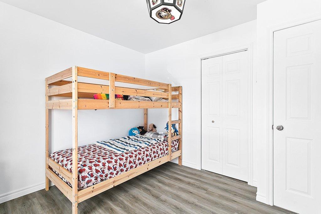 









34


Rue Centre

,
Shawville,




QC
J0X2Y0

