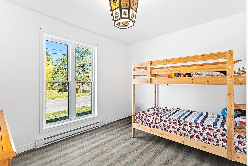 









34


Rue Centre

,
Shawville,




QC
J0X2Y0

