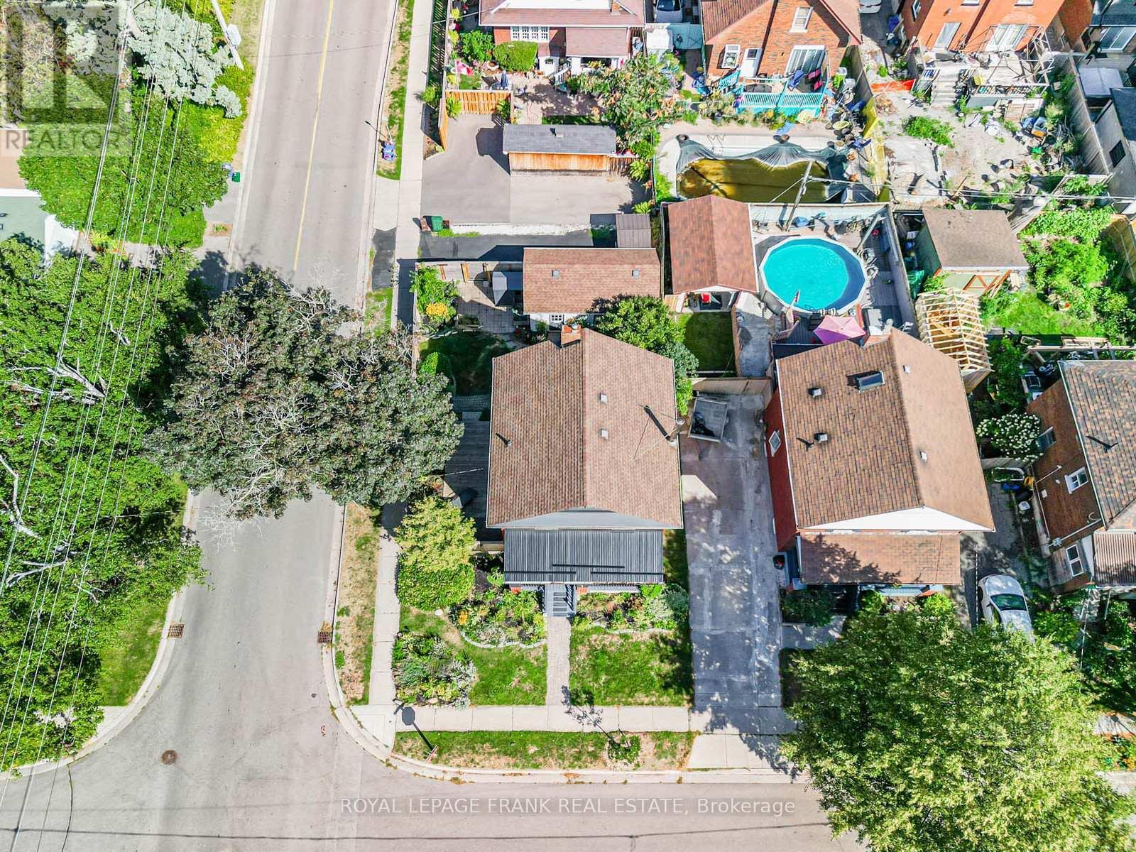 












330 ARTHUR STREET

,
Oshawa (Central),




Ontario
L1H1P3

