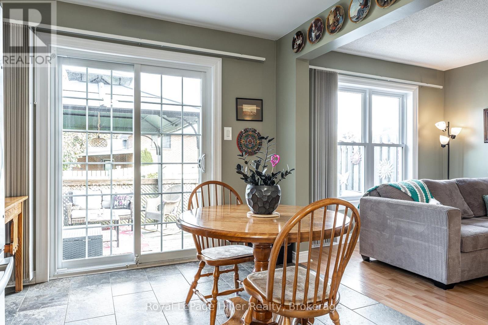 












74 BURNHAM COURT

,
Stratford,




Ontario
N4Z1H5

