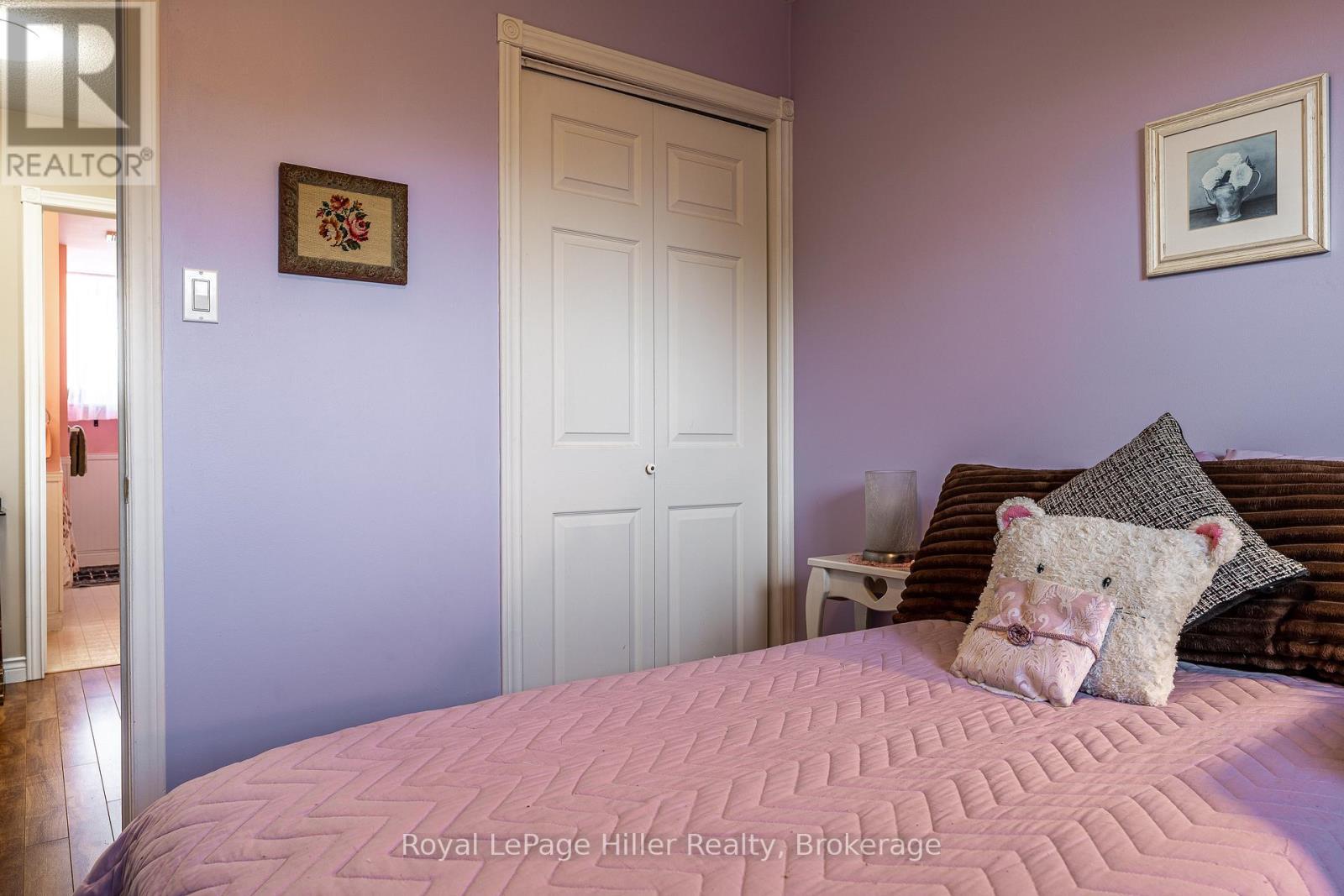 












74 BURNHAM COURT

,
Stratford,




Ontario
N4Z1H5

