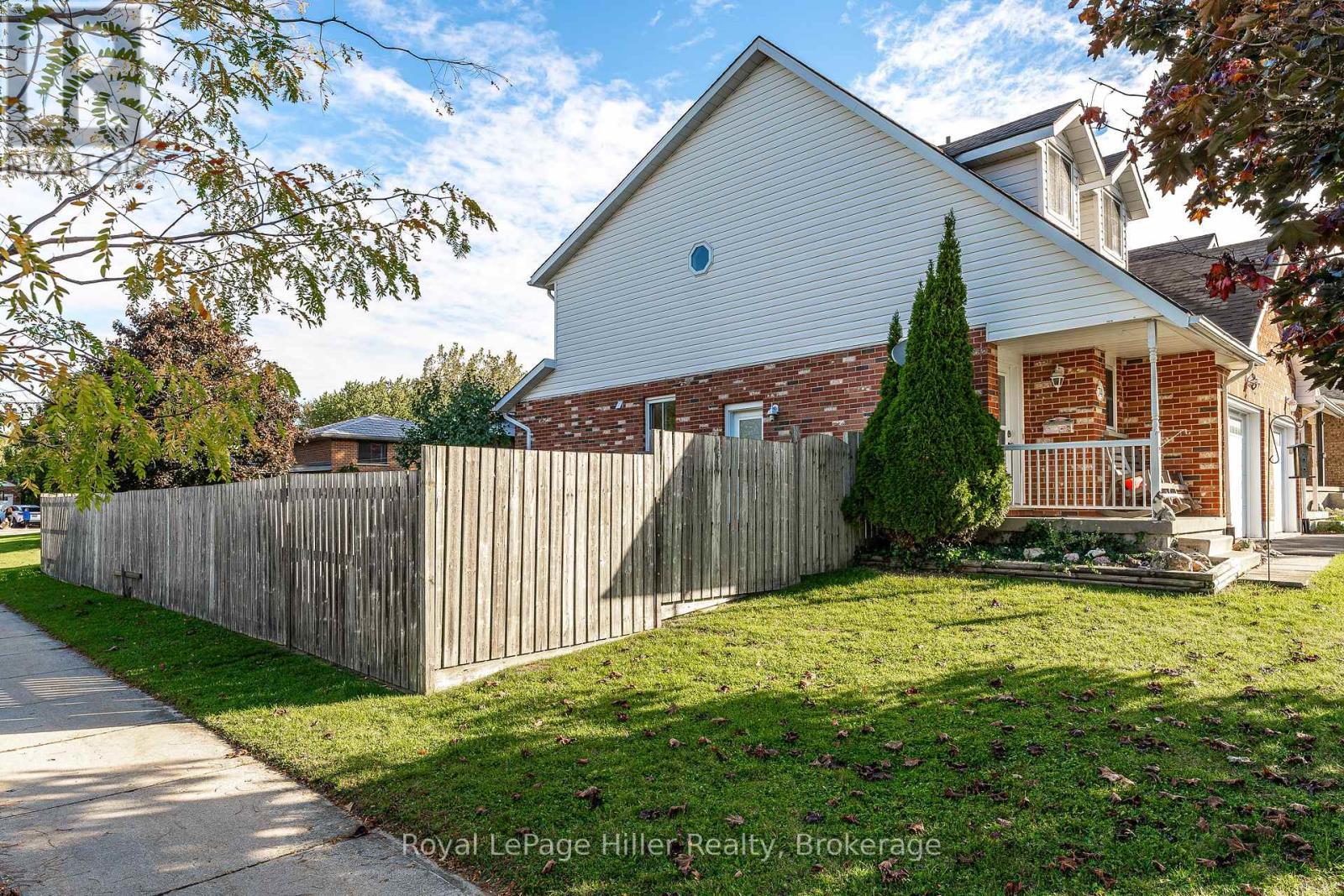 












74 BURNHAM COURT

,
Stratford,




Ontario
N4Z1H5

