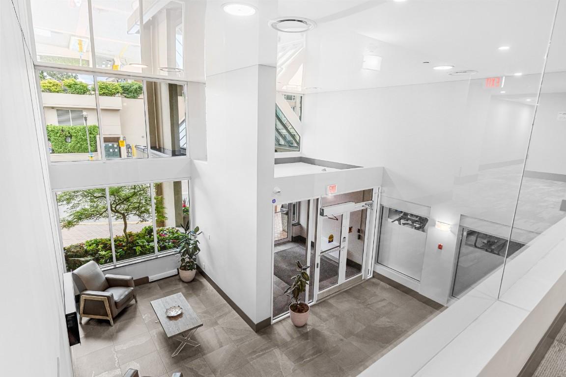 









1152


Sunset

Drive, 501,
Kelowna,




BC
V1Y 9R7

