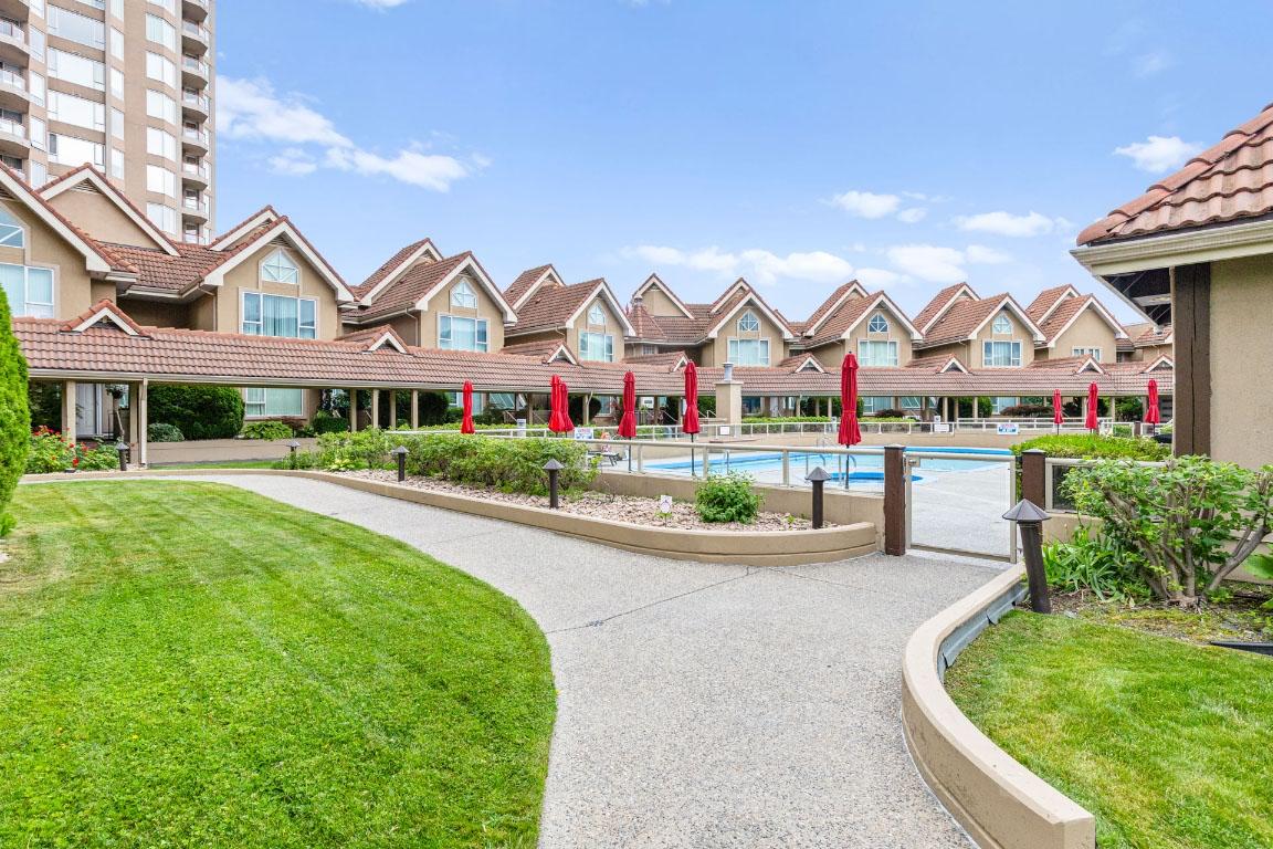 









1152


Sunset

Drive, 501,
Kelowna,




BC
V1Y 9R7

