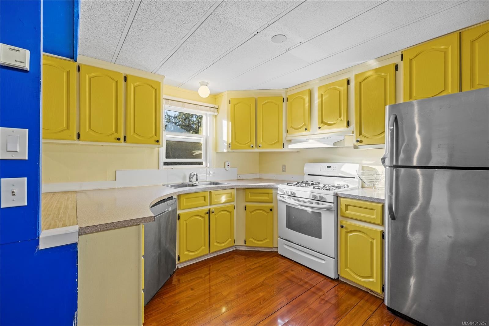 









2495


Schirra

Dr,
Nanoose Bay,




BC
V0R 2R0

