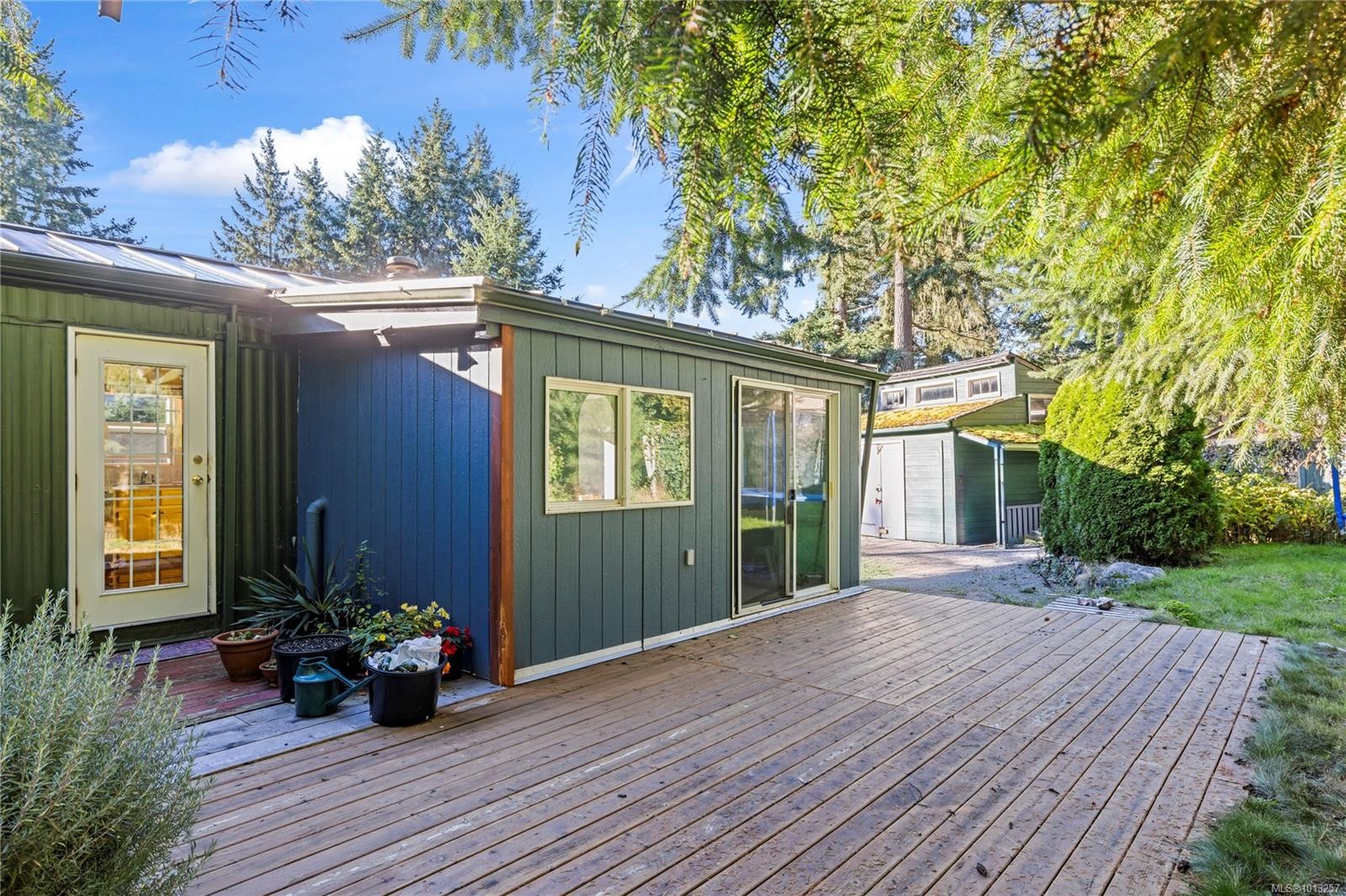 









2495


Schirra

Dr,
Nanoose Bay,




BC
V0R 2R0

