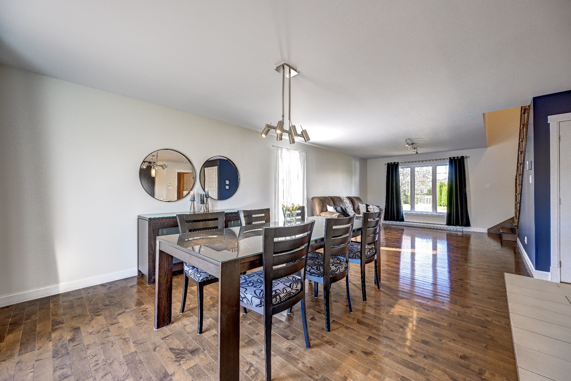 









1055


Rue de la Forge

,
Saint-Hyacinthe,




QC
J2T0A2

