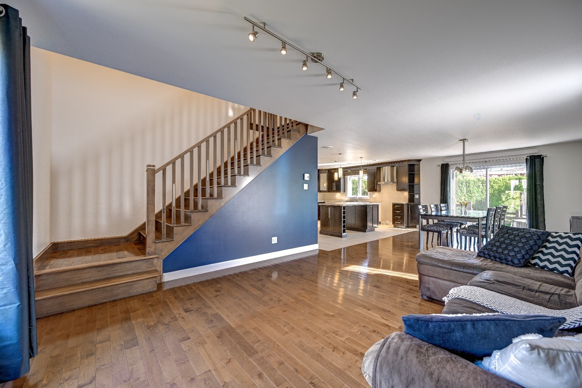 









1055


Rue de la Forge

,
Saint-Hyacinthe,




QC
J2T0A2

