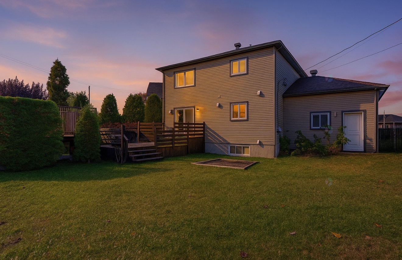 









1055


Rue de la Forge

,
Saint-Hyacinthe,




QC
J2T0A2

