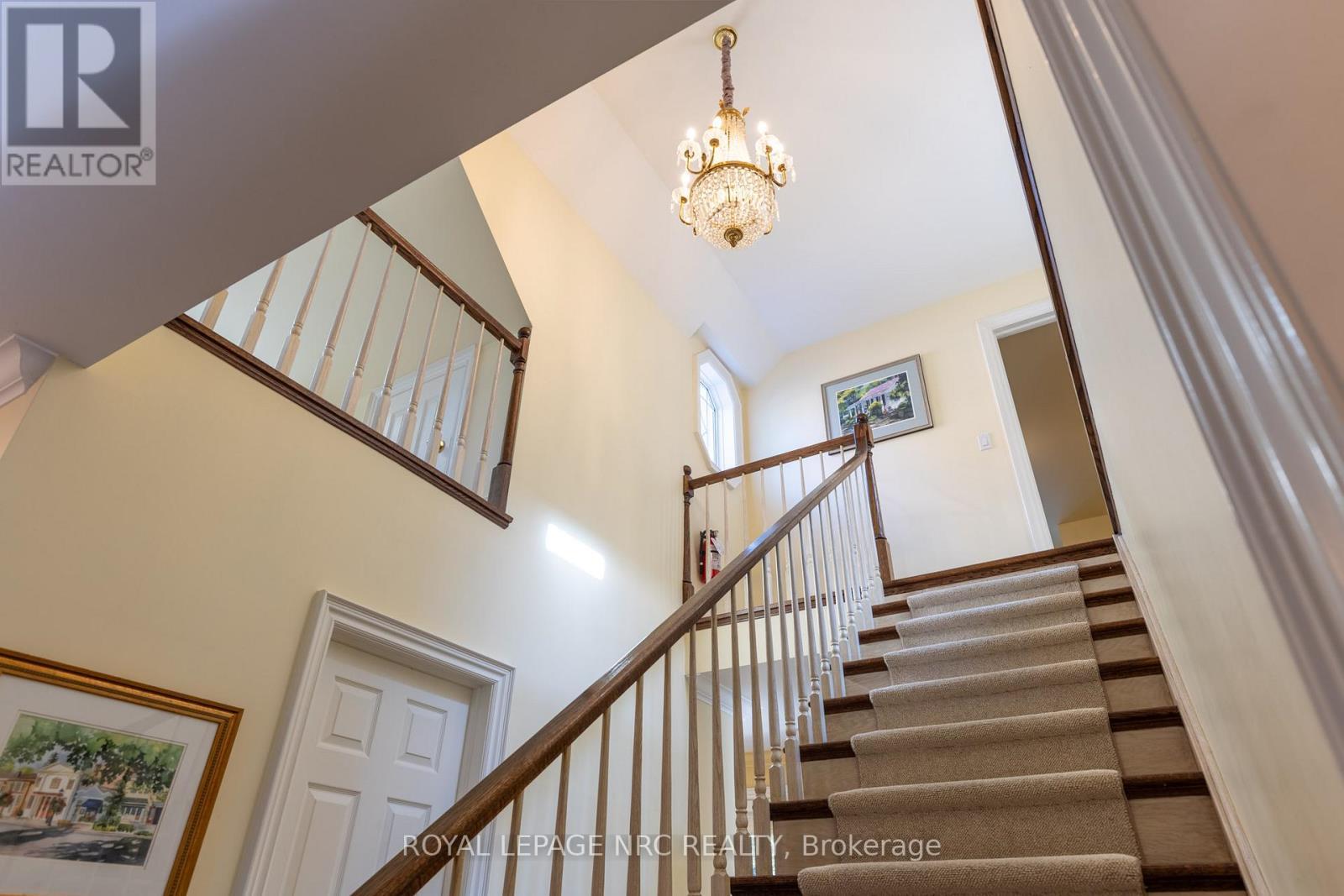 












328 NIAGARA BOULEVARD

,
Niagara-on-the-Lake (Town),




Ontario
L0S1J0

