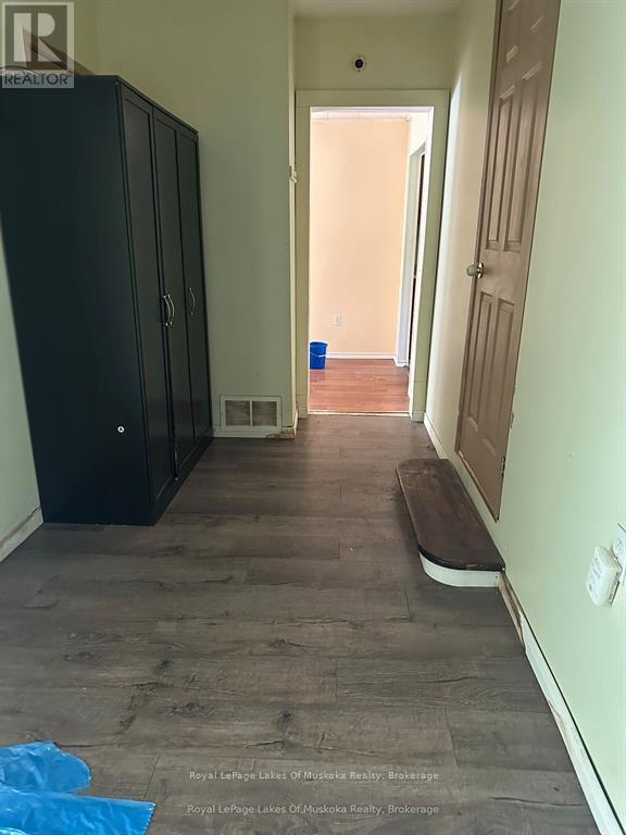 












76 ONTARIO STREET

,
Armour,




Ontario
P0A1C0

