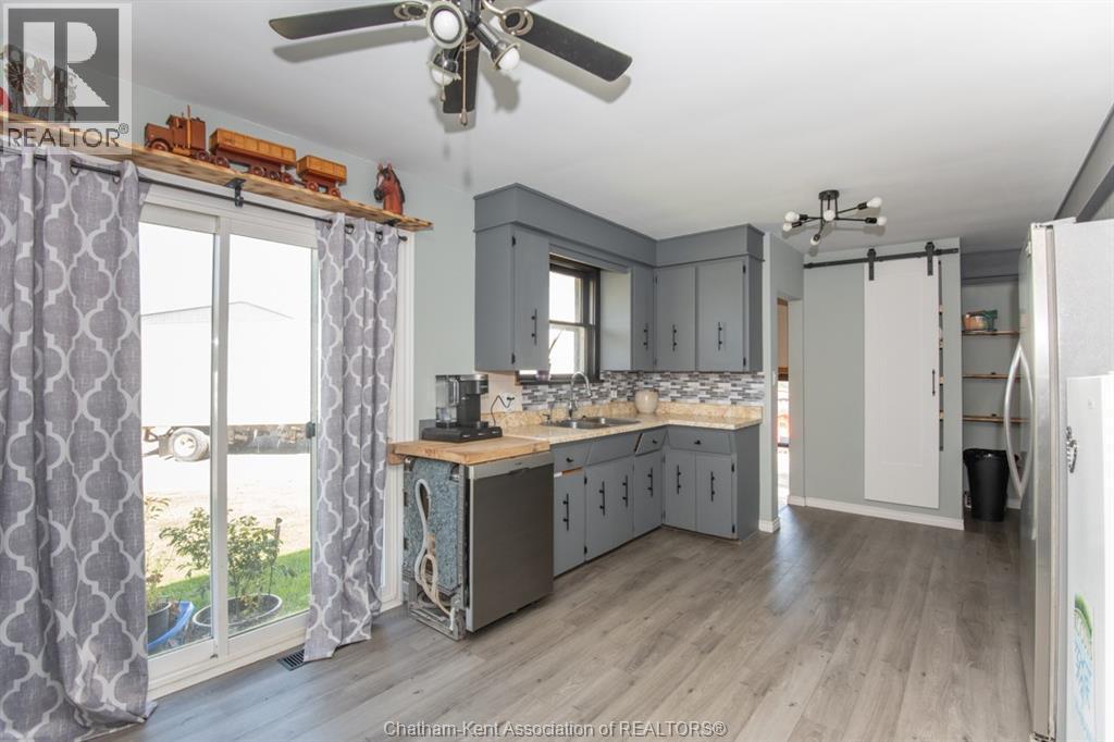 












9525 MCNAUGHTON LINE

,
Chatham,







Ontario
N7M5J7

