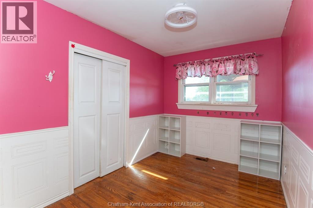 












9525 MCNAUGHTON LINE

,
Chatham,







Ontario
N7M5J7

