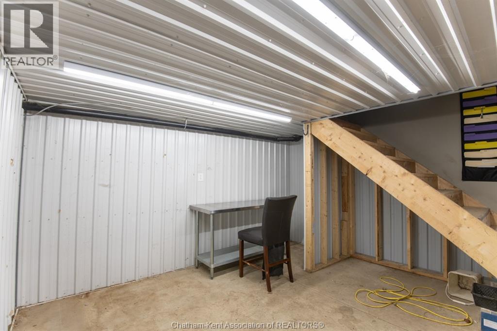 












9525 MCNAUGHTON LINE

,
Chatham,







Ontario
N7M5J7

