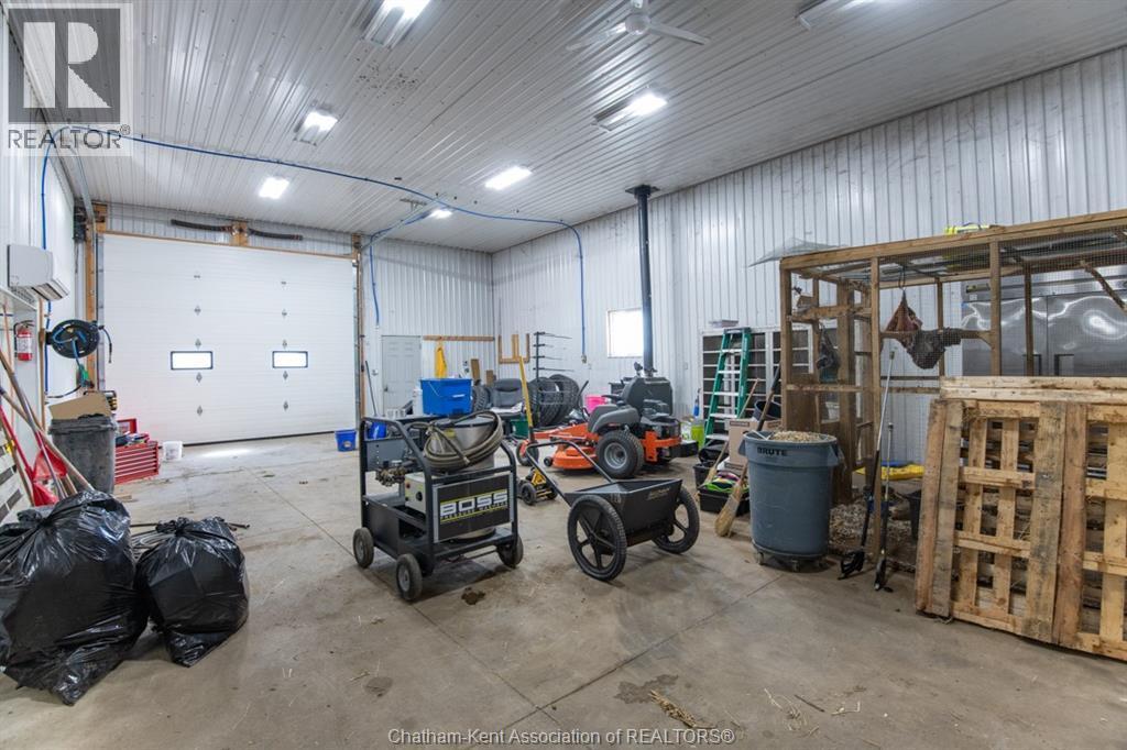 












9525 MCNAUGHTON LINE

,
Chatham,







Ontario
N7M5J7

