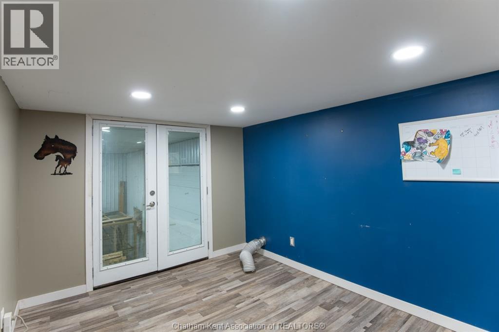 












9525 MCNAUGHTON LINE

,
Chatham,







Ontario
N7M5J7

